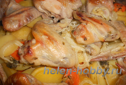 Куриные крылышки с картошкой