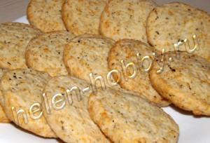 Сырное печенье Сырное печенье с базиликом